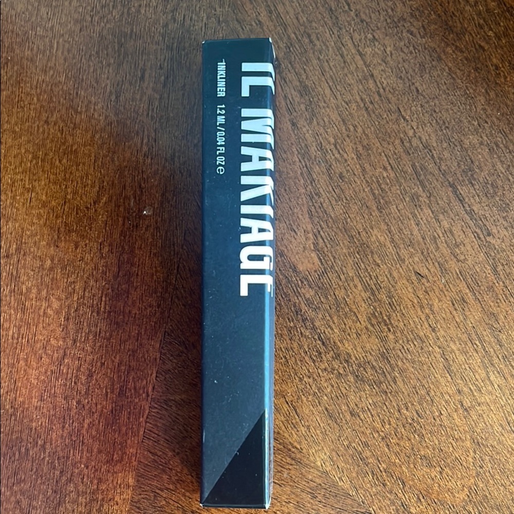 IL MAKIAGE Black Eyeliner
